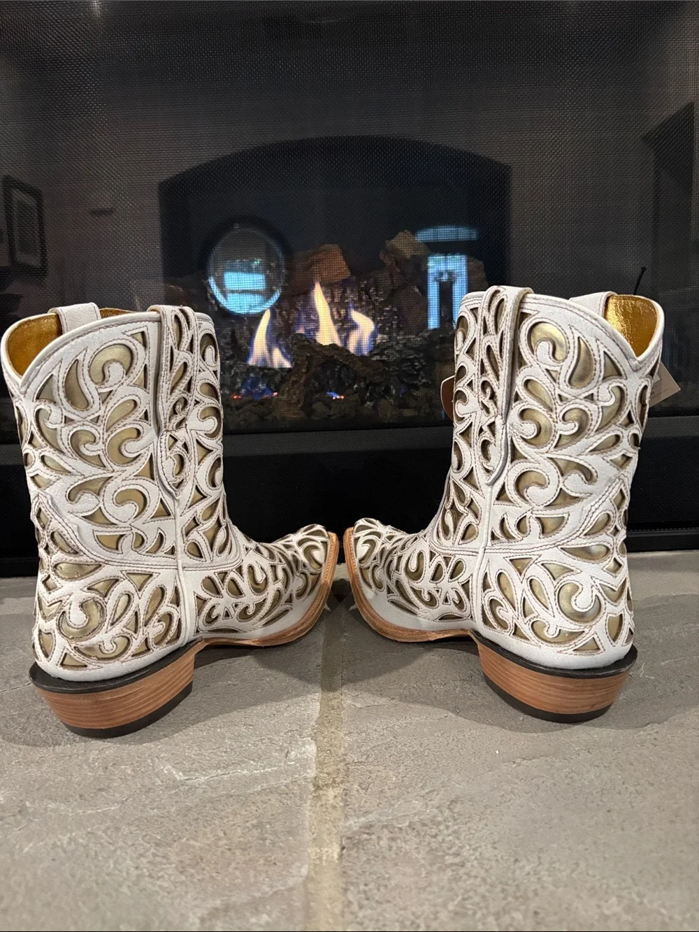 Ariat Valentina Classic Alabaster/Gold full grain leather,X toe,ATS,Western - Picture 5 of 13